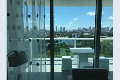 1861 NW South River Dr #1807R, Miami, FL 33125 - Photo 2