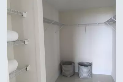 1861 NW South River Dr #1807R, Miami, FL 33125 - Photo 22