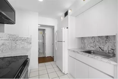 250 180th Dr #505, Sunny Isles Beach, FL 33160 - Photo 8