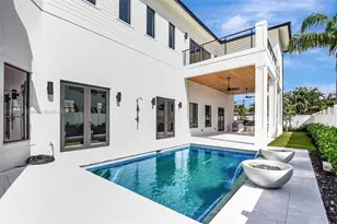 371 E Lakewood Rd, West Palm Beach, FL 33405 - Photo 18