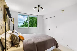 1100 100th St, Bay Harbor Islands, FL 33154 - Photo 18