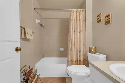 18865 NW 1st St, Pembroke Pines, FL 33029 - Photo 30