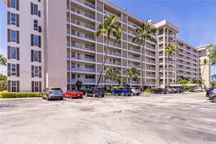 2671 S Course Dr, Pompano Beach, FL 33069 - Photo 30
