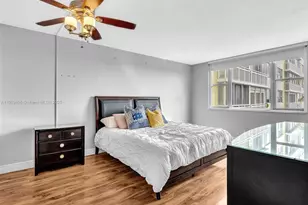 4400 Hillcrest Dr, Hollywood, FL 33021 - Photo 32