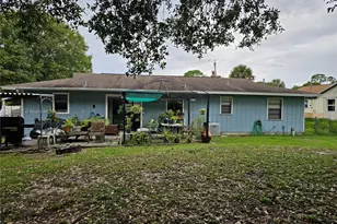 5108 Myrtle Dr, Fort Pierce, FL 34982 - Photo 8