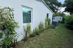 12685 NW Miami Ct, North Miami, FL 33168 - Photo 48