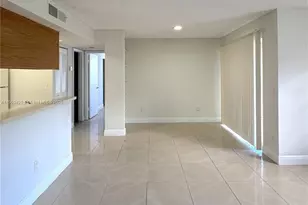 1239 SW 46th Ave, Pompano Beach, FL 33069 - Photo 6