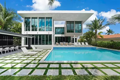 521 Holiday Dr, Hallandale Beach, FL 33009 - Photo 2