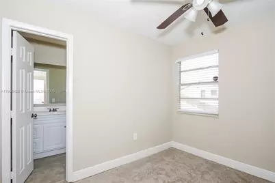 18954 NW 63rd Ct Cir #0, Hialeah, FL 33015 - Photo 14