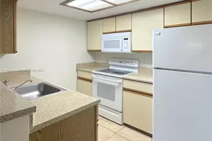 3215 Coral Lake Dr, Coral Springs, FL 33065 - Photo 12