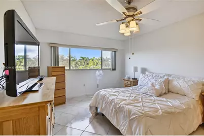 13105 SW 16th Ct #407L, Pembroke Pines, FL 33027 - Photo 28