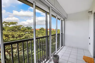 13105 SW 16th Ct #407L, Pembroke Pines, FL 33027 - Photo 36