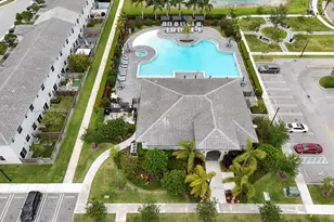 2723 SE 17th St, Homestead, FL 33035 - Photo 8