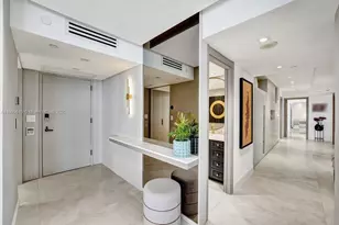 19667 Turnberry Way, Aventura, FL 33180 - Photo 2