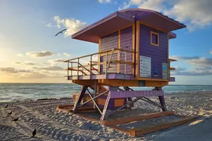 8010 Tatum Waterway Dr, Miami Beach, FL 33141 - Photo 8