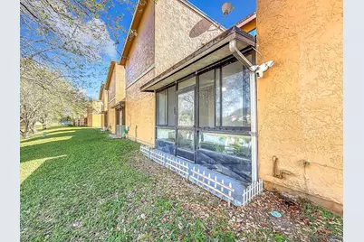 8117 NW 71st Ct, Tamarac, FL 33321 - Photo 56