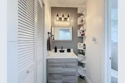 8117 NW 71st Ct, Tamarac, FL 33321 - Photo 46