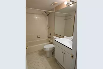 114 Lake Emerald Dr #409, Oakland Park, FL 33309 - Photo 14