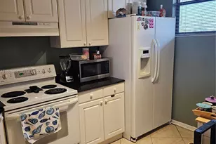 114 Lake Emerald Dr, Oakland Park, FL 33309 - Photo 2