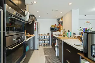 17500 N Bay Rd, Sunny Isles Beach, FL 33160 - Photo 6