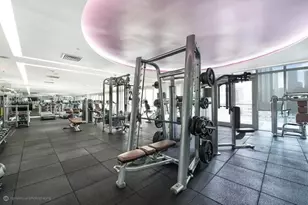 55 SE 6th St, Miami, FL 33131 - Photo 14