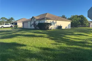 874 SE Arthur St, Palm Bay, FL 32909 - Photo 2