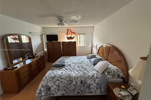 1650 SW 124th Terrace, Pembroke Pines, FL 33027 - Photo 8