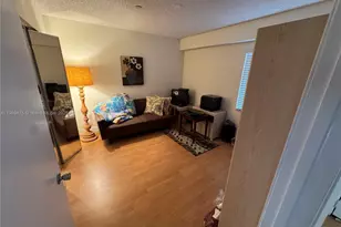 1650 SW 124th Terrace, Pembroke Pines, FL 33027 - Photo 6