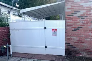 2312 W Van Buren St, Hollywood, FL 33020 - Photo 18