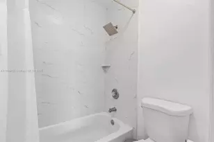 1211 S Independence Dr, Homestead, FL 33034 - Photo 16