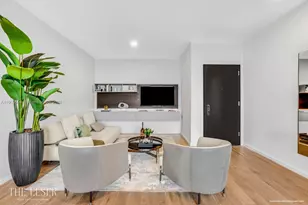 398 NE 5th St, Miami, FL 33132 - Photo 2