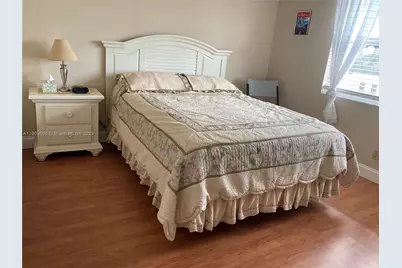 301 SE 3rd St #408, Dania Beach, FL 33004 - Photo 16