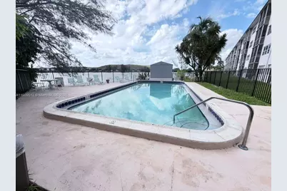 4311 Crystal Lake Dr #120, Deerfield Beach, FL 33064 - Photo 22