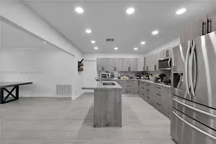 6221 SW 26th St, Miramar, FL 33023 - Photo 8