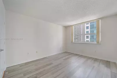 1155 Brickell Bay Dr #1602, Miami, FL 33131 - Photo 10