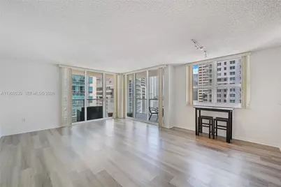 1155 Brickell Bay Dr #1602, Miami, FL 33131 - Photo 8