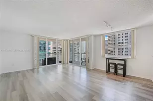 1155 Brickell Bay Dr, Miami, FL 33131 - Photo 8