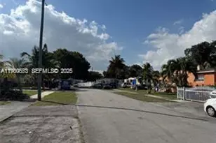 1077 NE 157th Ter, North Miami Beach, FL 33162 - Photo 4