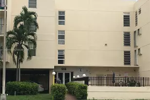 555 NE 123rd St, North Miami, FL 33161 - Photo 2