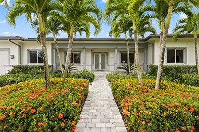 9580 SW 101st Ter, Miami, FL 33176 - Photo 2