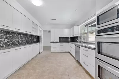 13820 SW 82nd Ave, Palmetto Bay, FL 33158 - Photo 34