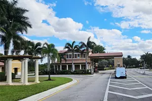 809 SW 147th Ave, Pembroke Pines, FL 33027 - Photo 20