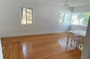 1219 Meridian Ave, Miami Beach, FL 33139 - Photo 4