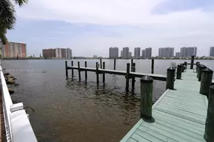 17800 N Bay Rd, Sunny Isles Beach, FL 33160 - Photo 32