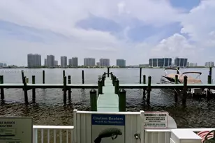 17800 N Bay Rd, Sunny Isles Beach, FL 33160 - Photo 30