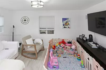 6521 SW 31st St, Miami, FL 33155 - Photo 14