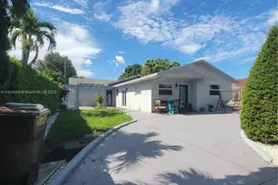 25 E 53rd Terrace, Hialeah, FL 33013 - Photo 2