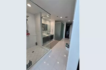 2950 NE 188th St #501, Aventura, FL 33180 - Photo 34