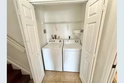 10800 NW 88th Ter #214, Doral, FL 33178 - Photo 8