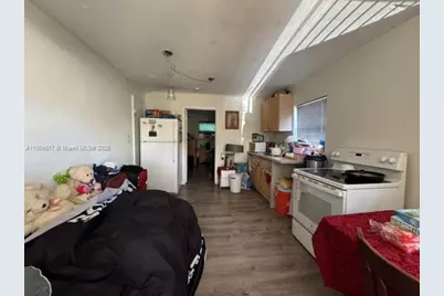 2512 NW 13th Ave, Miami, FL 33142 - Photo 12